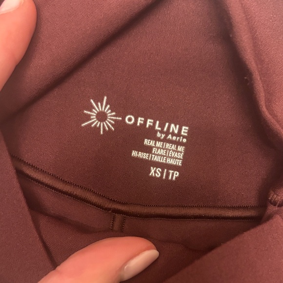 Stylish Burgundy Flared Yoga Pants - Picture 3 of 3